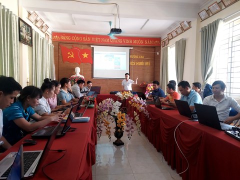 ảnh 4 ảnh đại diện