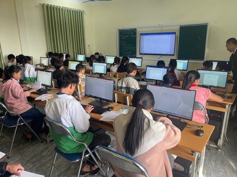 SINH HOẠT CHUYÊN MÔN LẦN 3 TẠI TRƯỜNG PTDTBT THCS HUỔI MÍ